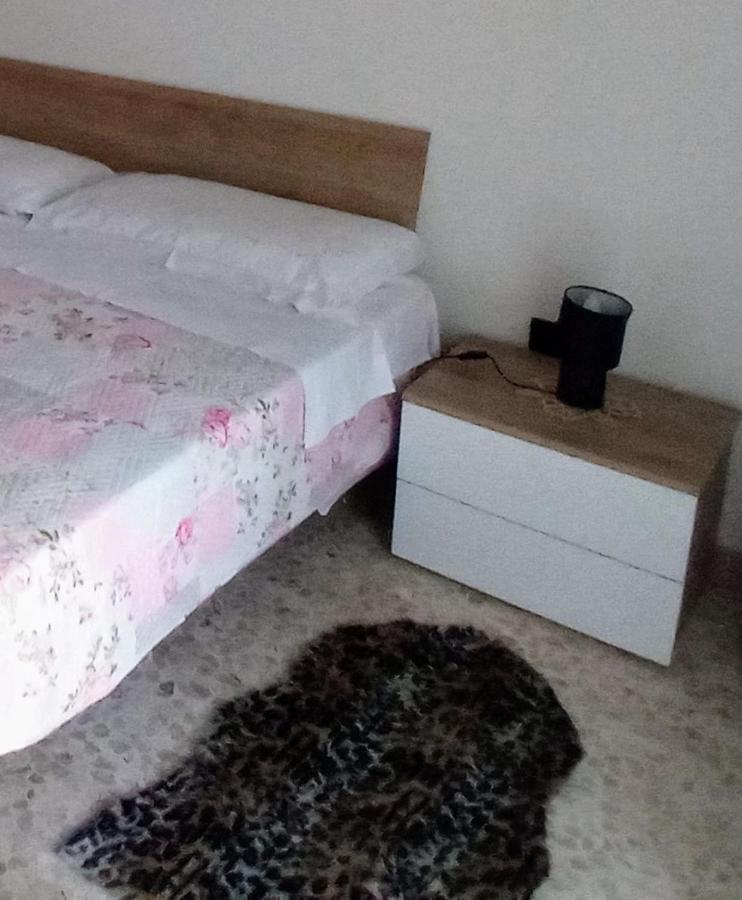 利扎诺Casa Vacanza Nonna Emma别墅 外观 照片